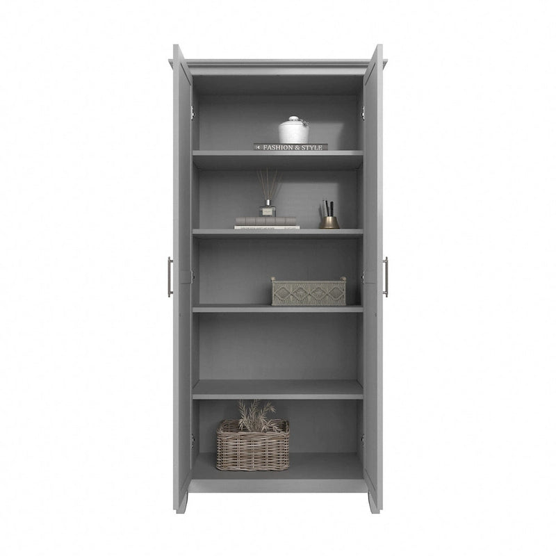 Armoire haute de rangement avec 2 portes et étagères réglables, en Chêne blanc pur / Merisier / Gris Cap Cod / Gris délavé / Chêne blanc lin / Gris Shiplap / Pin recyclé de ferme