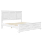 Lit traditionnel en pin White King avec tête et pied de lit décoratifs - Pour 2 personnes