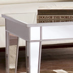 Table basse rectangulaire miroir argenté avec bordure métallique - Usage unique
