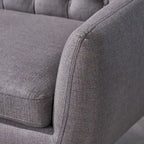 Petit canapé moderne du milieu du siècle en polyester orange/gris/bleu avec dossier capitonné et pieds en bois inclinés - 2 places