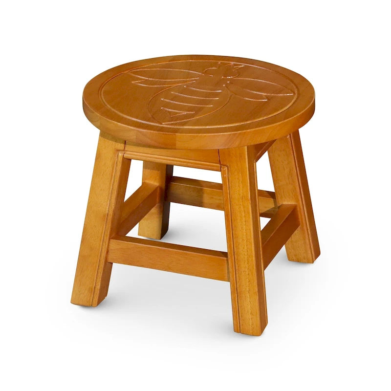 Marchepied en Hévéa sculpté avec motif – Blanc Antique / Cerise / Expresso / Naturel – Usage unique