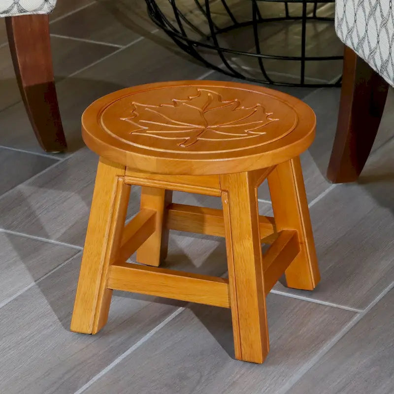 Marchepied en Hévéa sculpté avec motif – Blanc Antique / Cerise / Expresso / Naturel – Usage unique