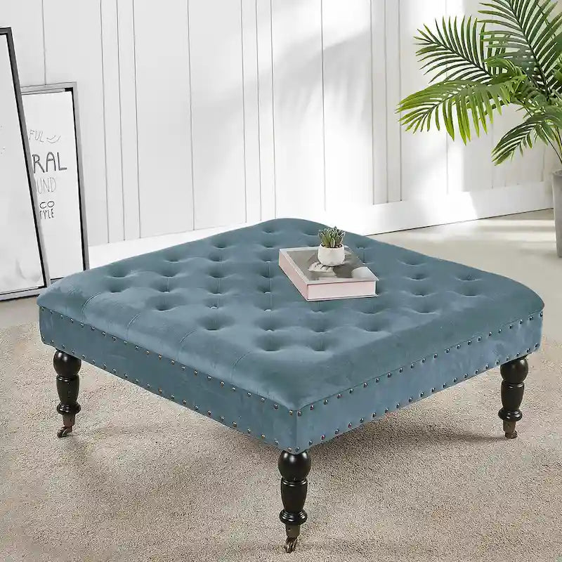 Pouf carré capitonné de couleur sarcelle foncée / vert agate / bleu orion / carafe / argent / tourbe / ivoire / orange brûlé / taupe avec roulettes en laiton – Usage unique