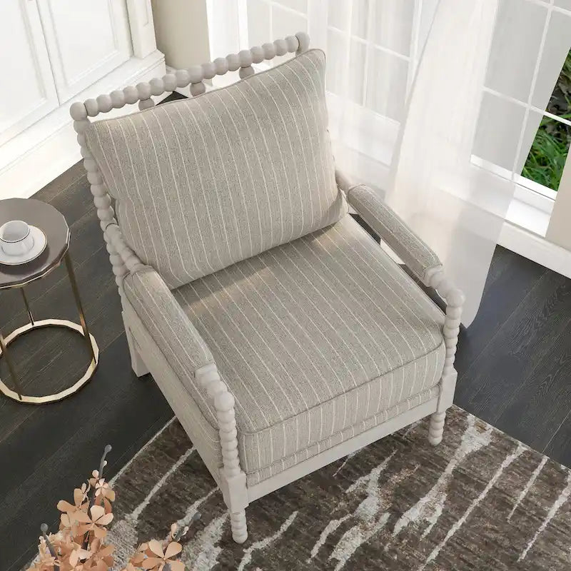 Fauteuil en tissu matelassé et perlé Quince Farmhouse par Furniture of America