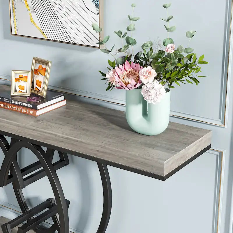 Console en faux marbre blanc et or / gris et noir avec piètement métallique géométrique - Utilisation unique