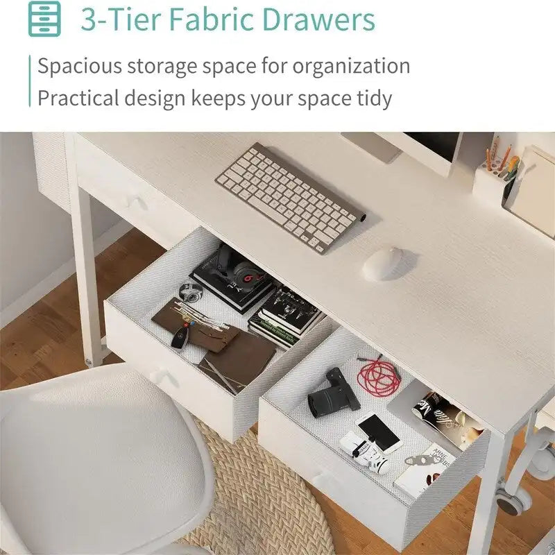 Bureau informatique compact blanc avec 3 tiroirs en tissu ouverts et des supports en acier - Usage unique
