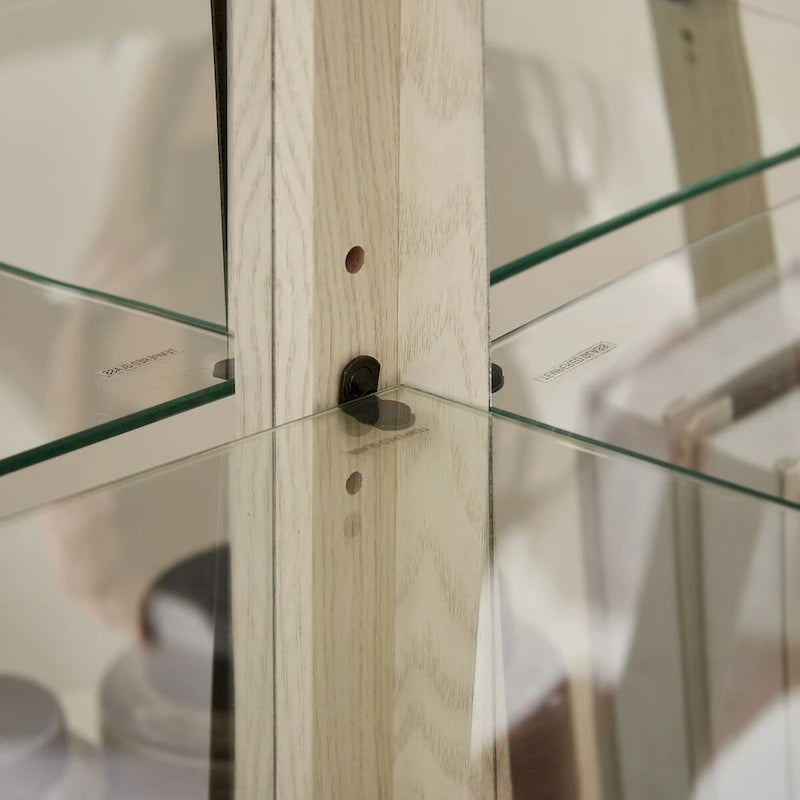 Vitrine d'angle éclairée en cerisier/chêne/blanc avec portes en verre et étagères réglables - Utilisation unique